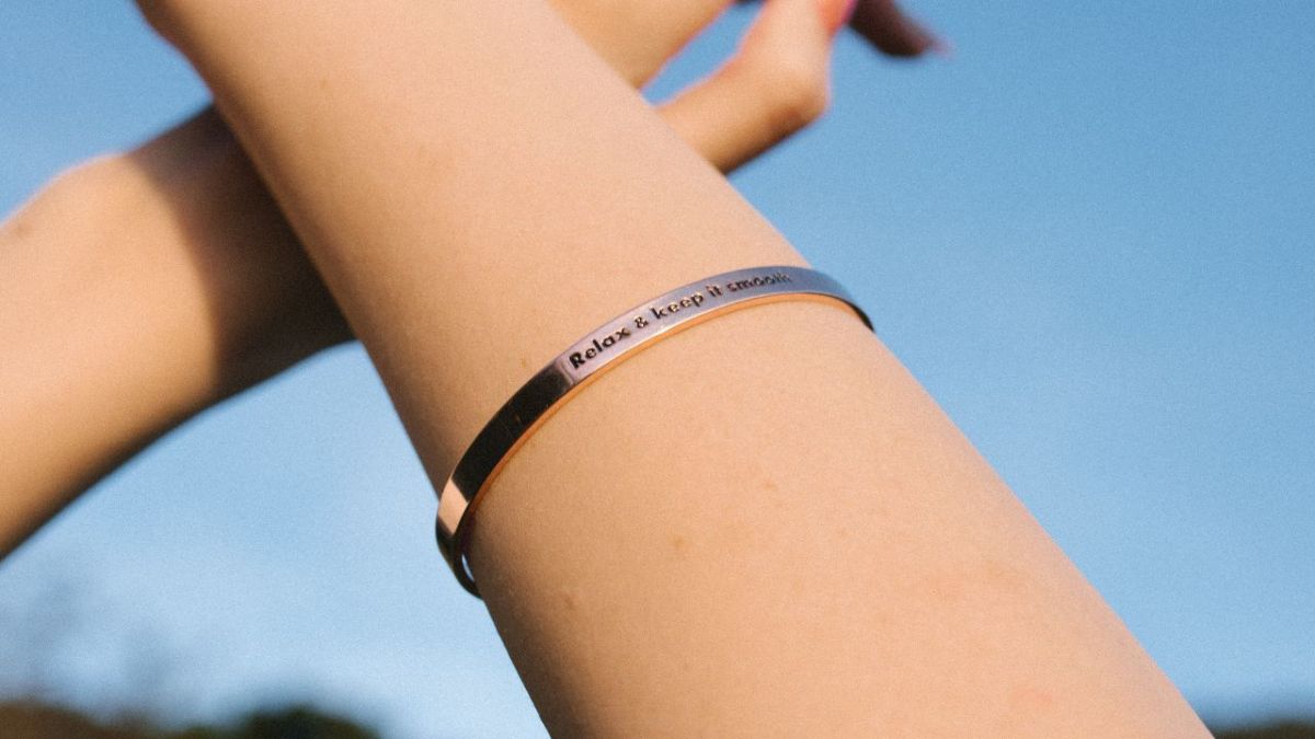 11 Best Custom Bracelets Print-On-Demand Companies