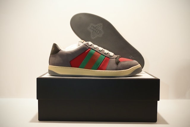 4 Best Wholesale Authentic Gucci Shoes & Sneakers Suppliers